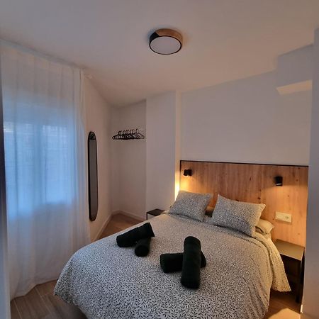 Apartamento Playa Victoria I Кадис Екстериор снимка